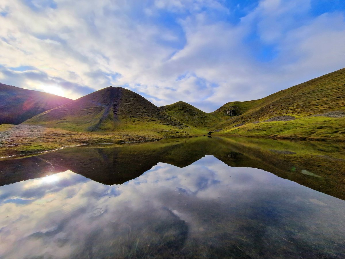 A bit of some well over due photography. Boy have I missed it lol. Xx Hill End, Bishop Auckland xx #BishopAuckland #Hillend #reflections #photography xx
