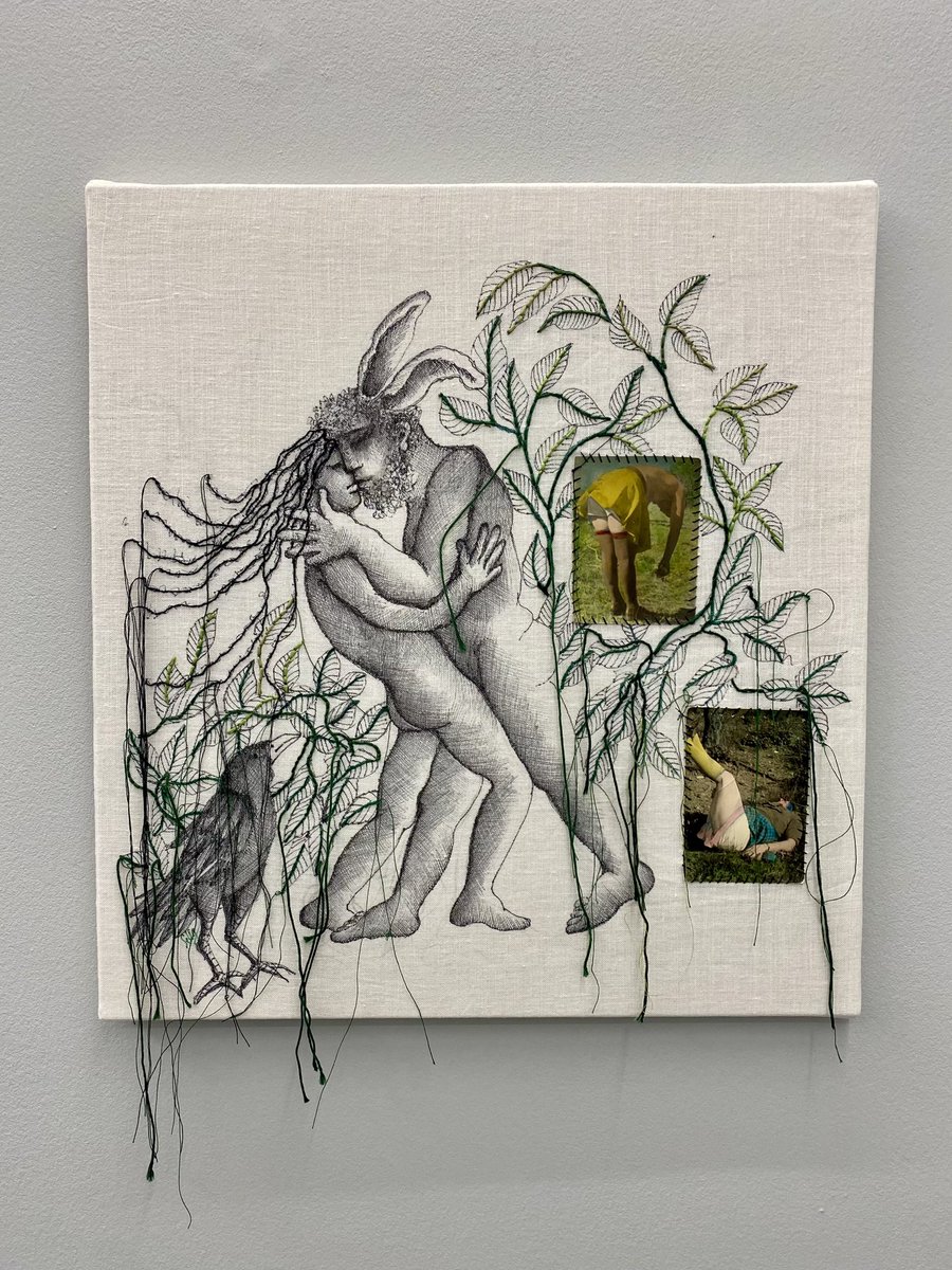 Guiguiii94's tweet photo. Autrefois illustratrice, #SylvieSelig (1941-) est désormais peintre et sculptrice.
La galerie @mor_charpentier présente ses derniers travaux, magnifiques, un très grand format et des dessins brodés sur toile, avant sa toute première expo muséale, le mois prochain au @macLyon. https://t.co/YhtgzJ4PEC