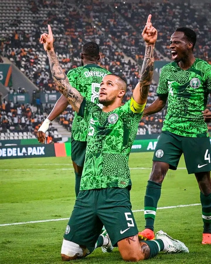 Quinz22's tweet photo. THERE FATHER 
@bod_republic #SuperBowl2024 @NGSuperEagles @DiskiAfrika https://t.co/2oMSfQMF1c