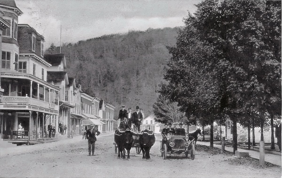 HudsonValSojourner (@hvsojourner) on Twitter photo The Changing Times In Roscoe NY
The times are always changing, and change is inevitable. Here's a comparison that shows the contrast between old and new in Roscoe, NY in the early 1900s. #wagon #oxen #sullivancountyny
hudsonvalleysojourner.com/hudson-valley-… The Changing Times In Roscoe NY
The times are always changing, and change is inevitable. Here's a comparison that shows the contrast between old and new in Roscoe, NY in the early 1900s. #wagon #oxen #sullivancountyny
hudsonvalleysojourner.com/hudson-valley-…