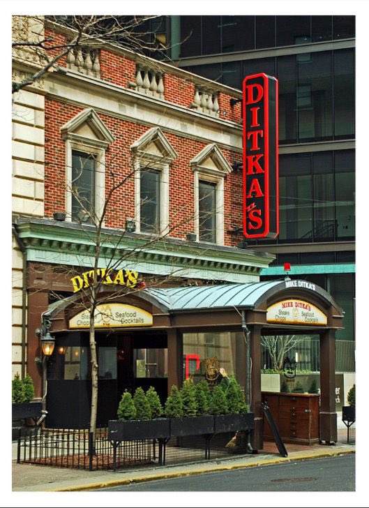 Chicago_History's tweet photo. Who else misses Ditka's on Chestnut?

#ChicagoHistory ���⬇️ https://t.co/JgDlplrZug