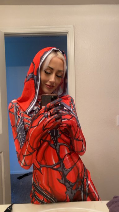 😏 https://t.co/bEc3uJBXfZ