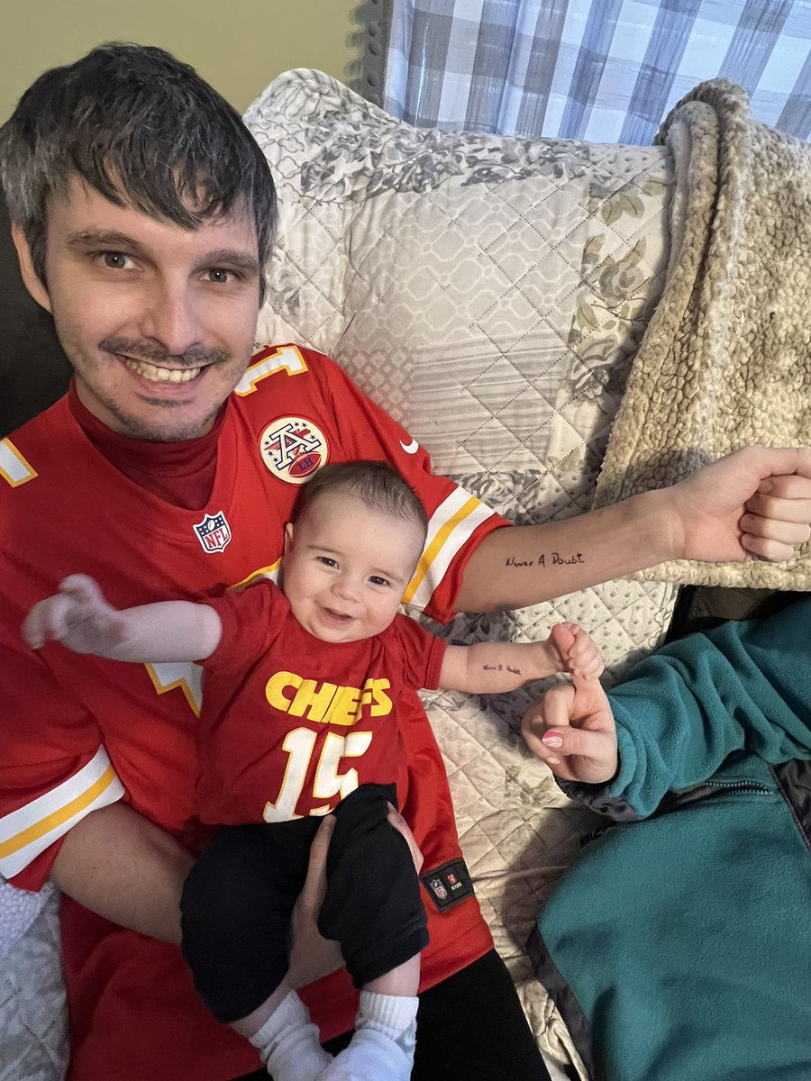 RegalGamesTV's tweet photo. @WhatsWrightShow father and son (Oliver) are ready to go! #NeverADoubt https://t.co/lF1idD5mNP