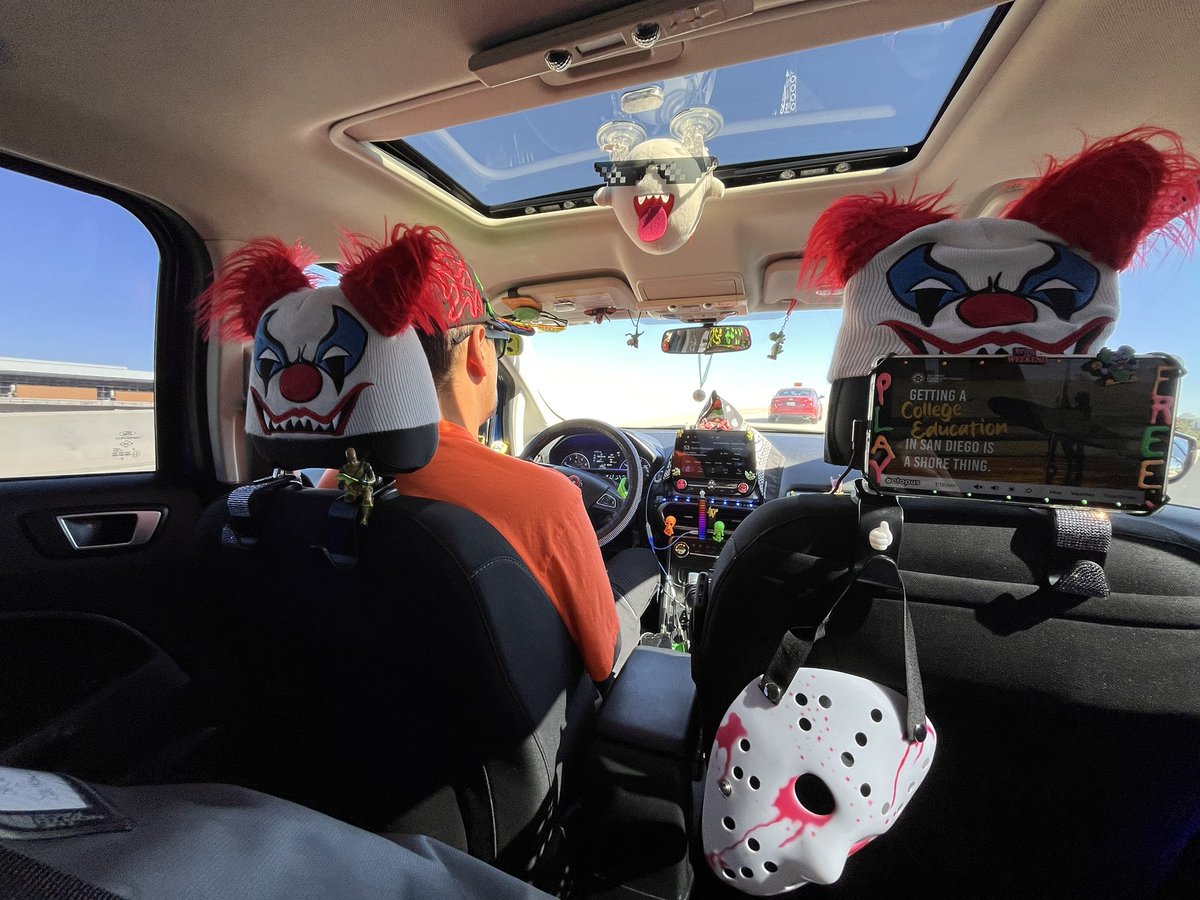 MackinHard's tweet photo. FYI the world’s most terrifying Uber is in San Diego https://t.co/cwSqNUkdUU
