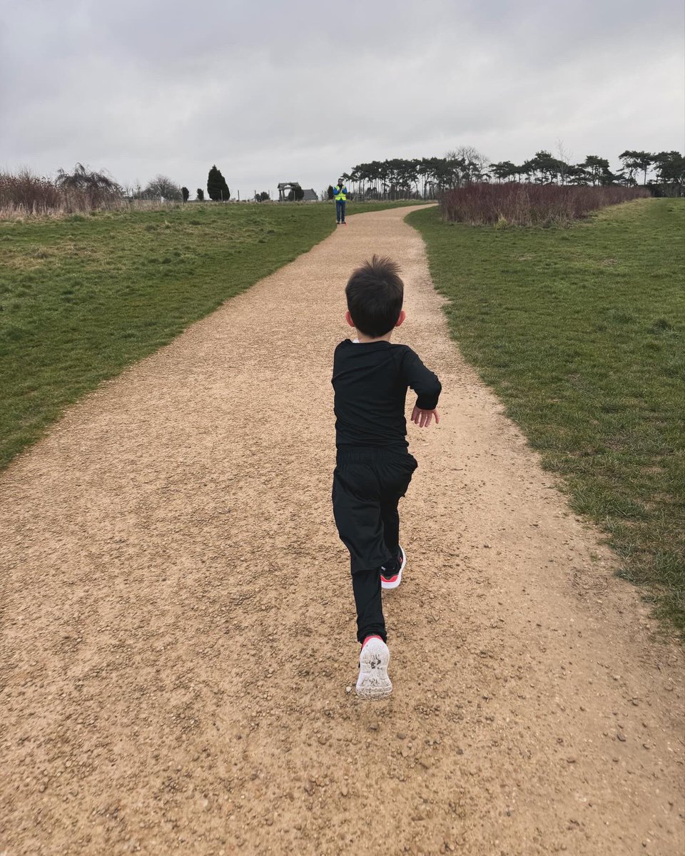 DP_RyanHowell's tweet photo. Had some help towards my 100km in Feb challenge this morning ๐๐ปโโ๏ธ๐๐ปโโ๏ธ๐จ
We did our first @juniorparkrunUK @parkrunUK
So far, I've done 48km and raised ยฃ292 for @GOSHCharity
#RestDayFun https://t.co/mOuDni6JS0