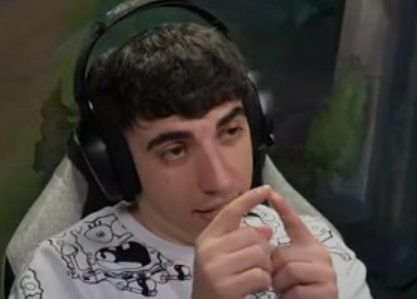 MasterSlayer's tweet photo. @KeriosYT chi? https://t.co/1zXMSELEWy