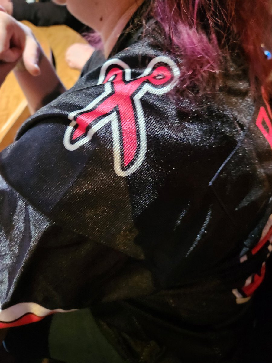 Big_ChrisR's tweet photo. @PlatinumMax @Bowens_Official  @ModzRocks representing for the SuperBowl viewing today! #DaddyAss #Scissors #AEW https://t.co/wFvA6m50g1