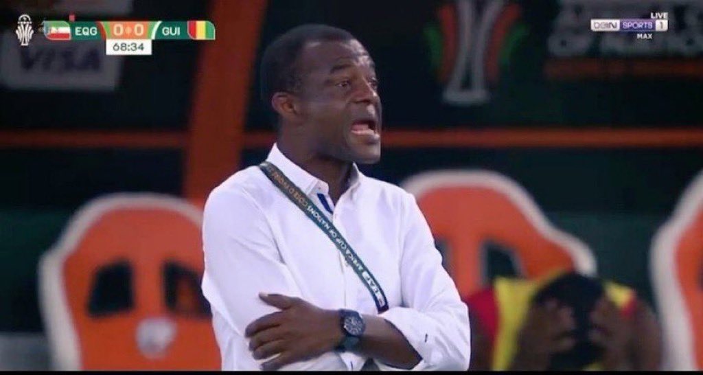 enokay69's tweet photo. Nigerians RN 😂😂😂 https://t.co/XnriNwdo21