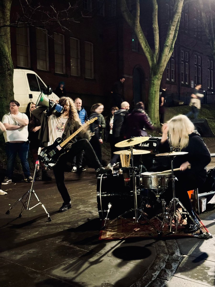 Glitchers (@glitchersband) on Twitter photo It feels so good to be back!! 📢
See you outside more <a href="/ENTERSHIKARI/">ENTER SHIKARI</a> shows next week 🥳
*follow the noise as you leave the gig* It feels so good to be back!! 📢
See you outside more <a href="/ENTERSHIKARI/">ENTER SHIKARI</a> shows next week 🥳
*follow the noise as you leave the gig*