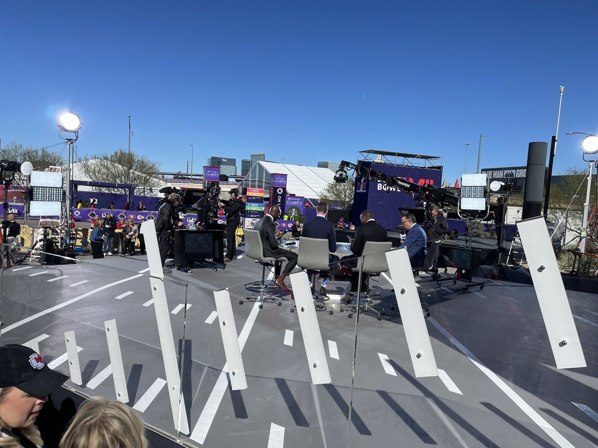 mseavert's tweet photo. #AsSeenOnTV Spotted in the front row in the crowd shot on the @NFLonCBS Super Bowl 58 pre-game show from Las Vegas. https://t.co/IescRh5jpY