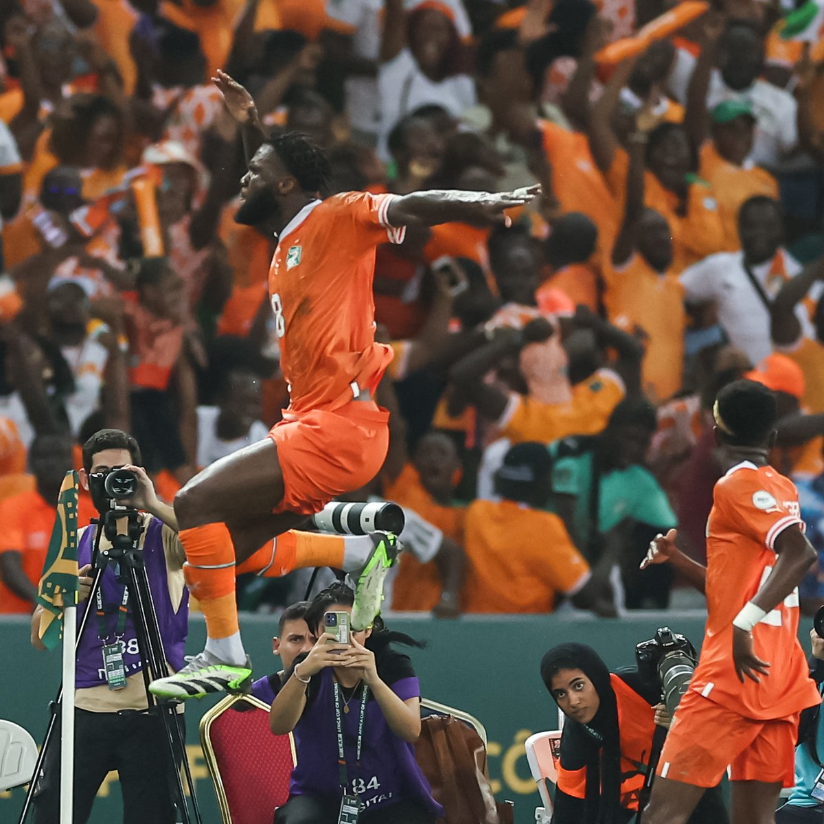 fifaworldcup_fr's tweet photo. La Côte d’Ivoire a remporté la Coupe d'Afrique des Nations de la CAF 2023! https://t.co/93O8ZSK5aG