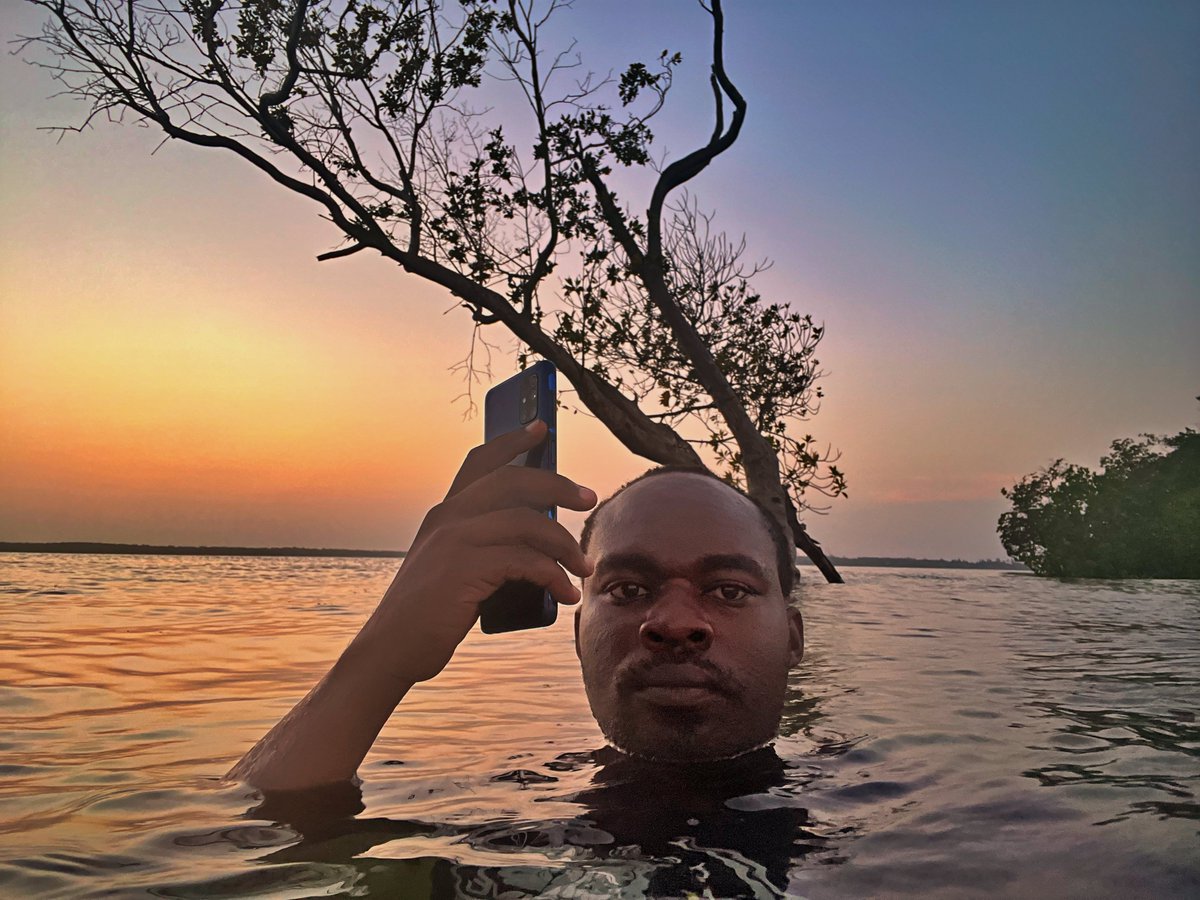 There are those strandings that are a sad story but then there are those that are a moment of hope and another chance to life. Today i went back home the happiest man a live and i hope i helped this Melon-headed whale get home and retell the story of his adventure in Mida Creek.