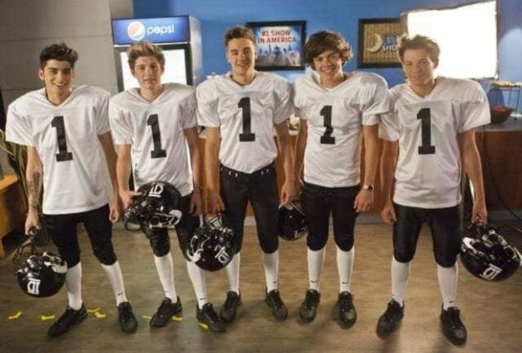 Alguien sabe cuando juega este equipo en el Super Bowl?