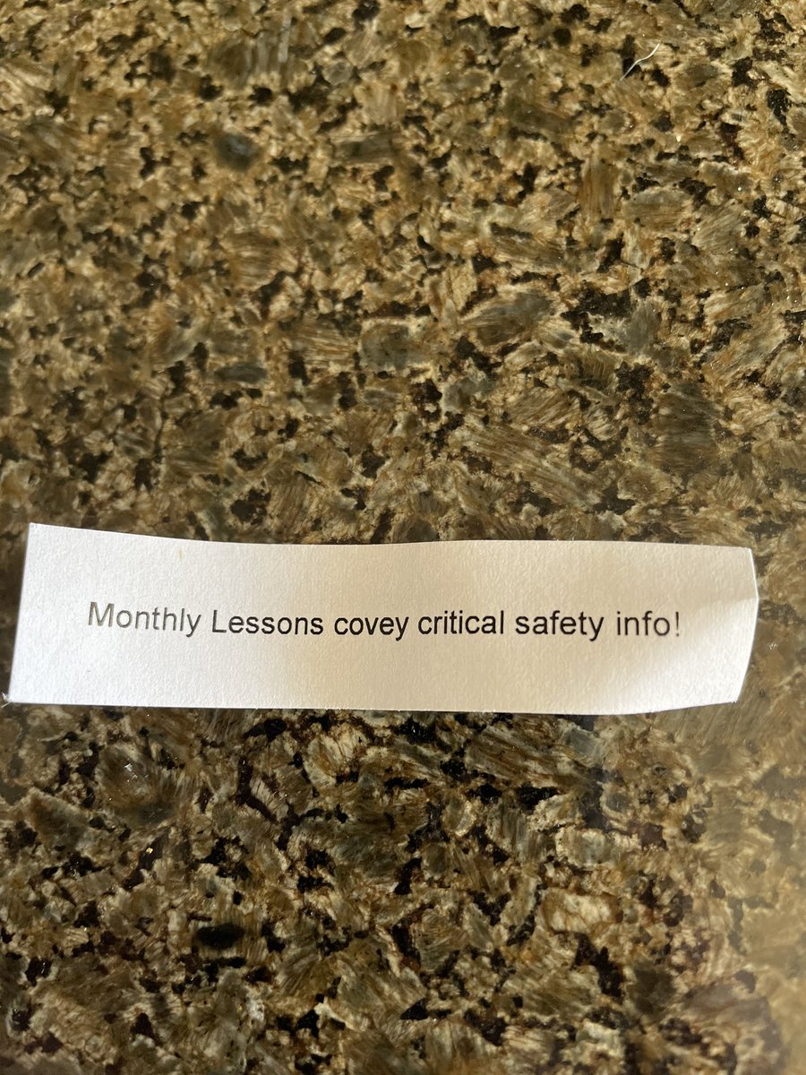 Happy Lunar New Year! To celebrate the Year of the Dragon, the SFO team distributed custom made fortune cookies with safety sayings! @AOSafetyUAL @Auggiie69 @DJKinzelman