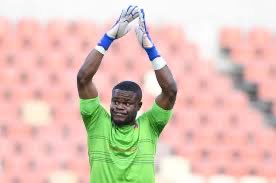 Regardless of the outcome of the Match, if this post crosses your timeline, show some love to Stanley Nwabali

He’s our hero. ❤️❤️❤️

 #AFCONFinal