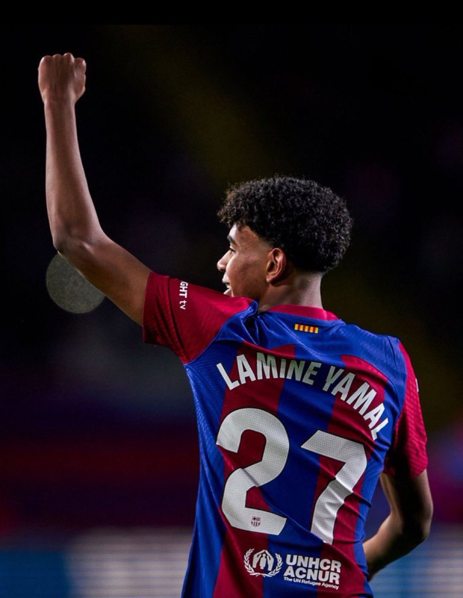 Honor a este chaval de 16 años que puso más huevos que todo el equipo.