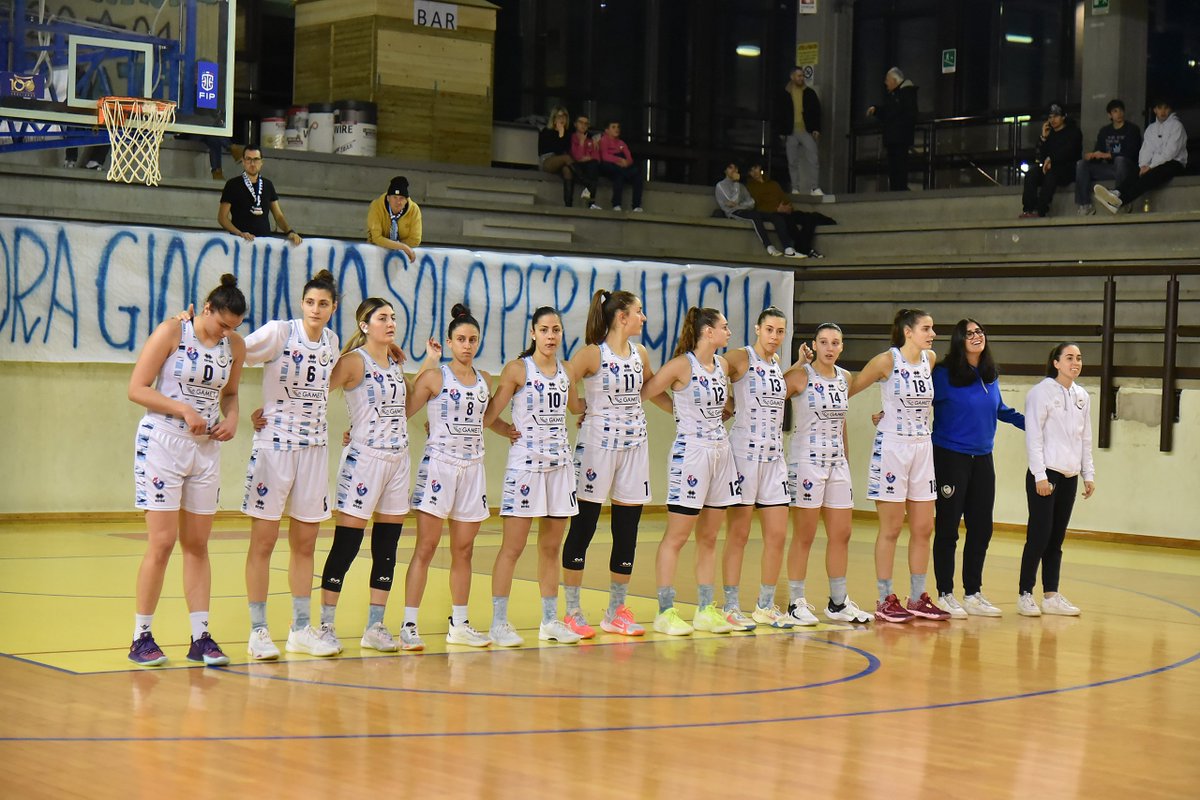 pfumbertide's tweet photo. Umbertide perde con Vicenza e subisce l'aggancio in classifica - https://t.co/FWKjvfcUzS https://t.co/wXTAQ8dsG8