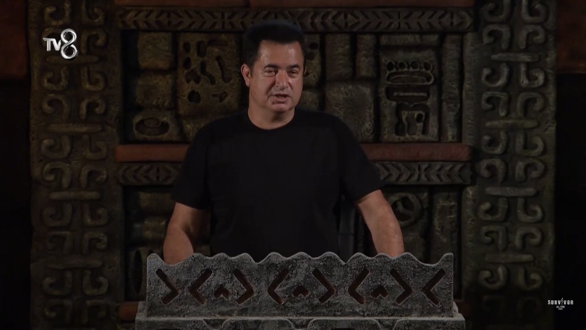 acun bide karınca derken sana demedi diyor emre yine efendiliğini bozmayarak benden karınca olmaz zaten abi diyor acun bile diskalifiye etmek için zorluyor inanilmaz insanlarsınız cidden 

#Survivor2024