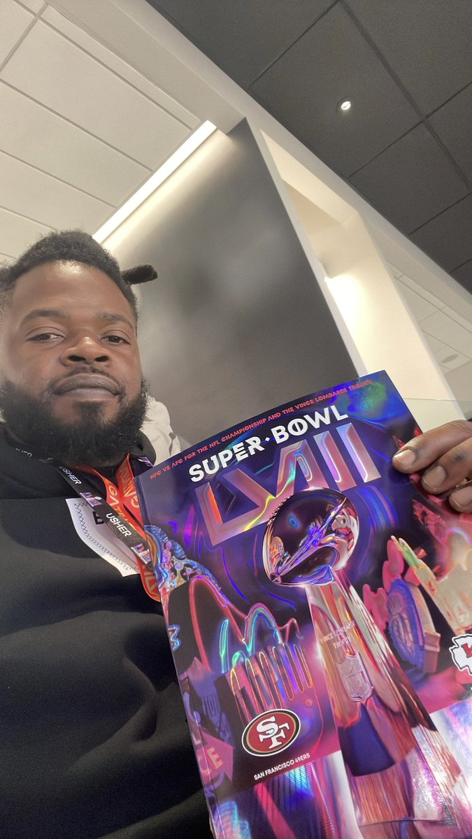 PopeSlim's tweet photo. #SuperBowlLVIII #team80 https://t.co/fXCDbwMDFZ