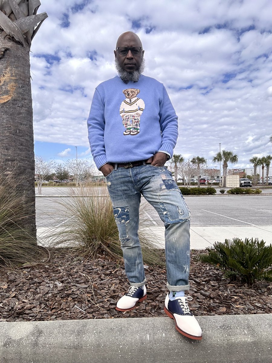 Polo4Ever77's tweet photo. @Kil889 He’s the reason I started wearing in the early 90s…2️⃣Ls⬆️‼️ #EverydayEverything #RalphLauren https://t.co/dr1jU3ueI2