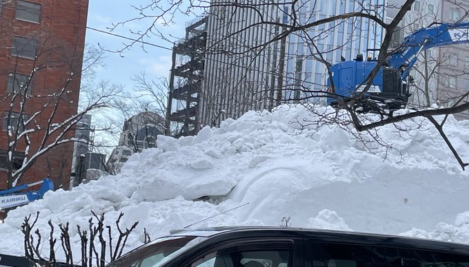 徹夜して運転してやっと見れたよゴールデンカム……イ跡 形 も ね えあれぇ?8時半解体開始だと思ってたのに 