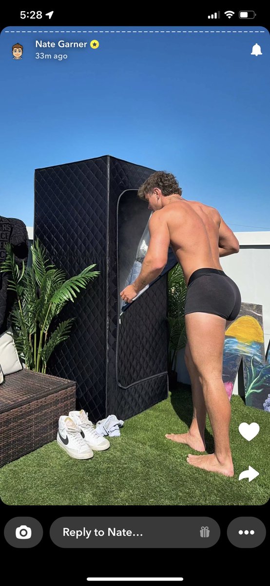 weyoelwey's tweet photo. Causee damn Nate🥵🥵🥵 #nategarner https://t.co/hSg8gm0kUf