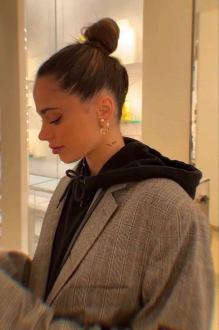 cctripletee's tweet photo. la vida me pide mucho y yo solo quiero el perfil de tini https://t.co/90vedM0VUA