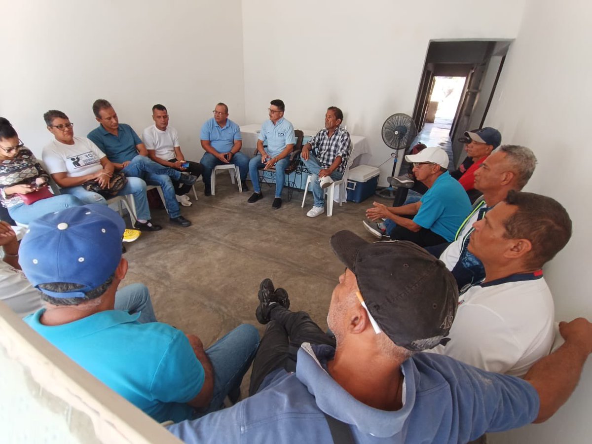 KamalAbukair's tweet photo. Reunion del Secretariado Regional MPV Carabobo #unidadyvoto  herramientas fundamentales para el voto organizado para el cambio político con @MariaCorinaYA nuestra candidata. @MPV_Nacional @mpvyaracuy @simoncalzadilla @ajcaleca @MariaCorinaYA https://t.co/f1cG2br2VW