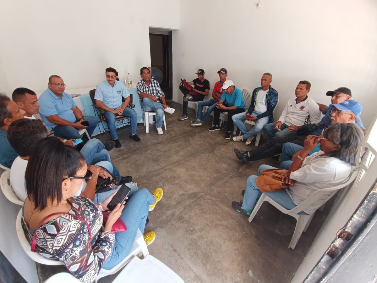 KamalAbukair's tweet photo. Reunion del Secretariado Regional MPV Carabobo #unidadyvoto  herramientas fundamentales para el voto organizado para el cambio político con @MariaCorinaYA nuestra candidata. @MPV_Nacional @mpvyaracuy @simoncalzadilla @ajcaleca @MariaCorinaYA https://t.co/f1cG2br2VW