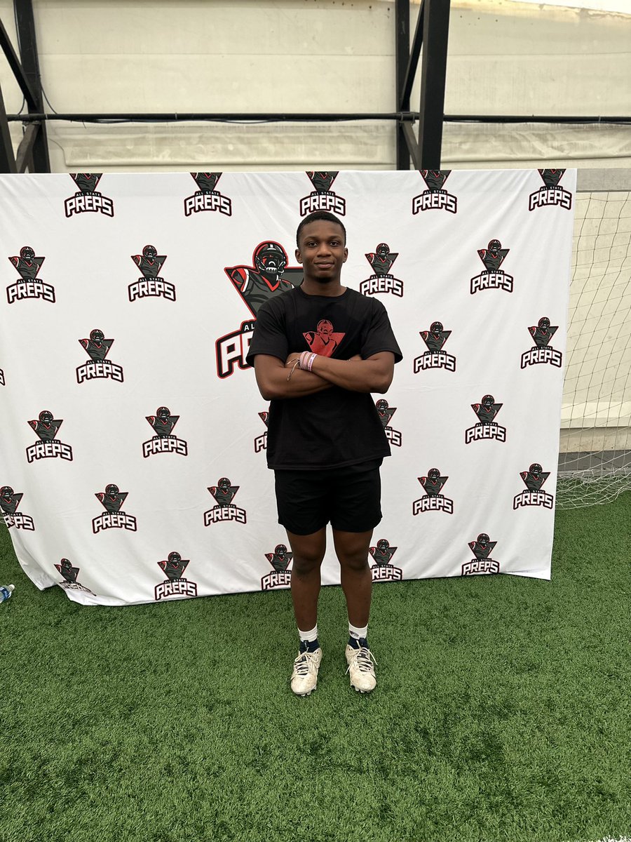 kumahlor_king's tweet photo. Truly blessed to compete and receive both top performer and MVP at the All State Camp!! @CaryMoyer @CoachBotchway1 @EdOBrienCFB @Preps_247 https://t.co/s672AS42Kb