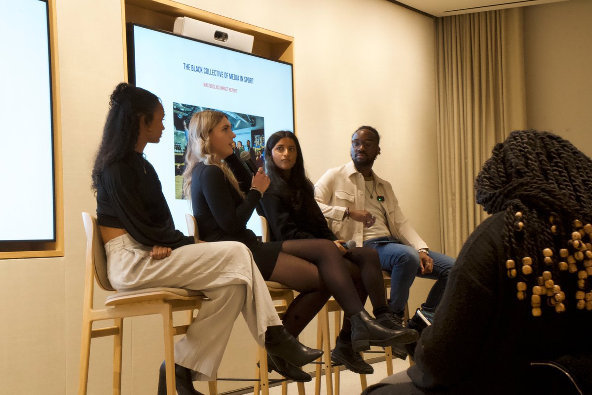 🚨 Calling all football connections! 🚨

I'm on the lookout for new media opportunities in the beautiful game.

Looking to speak to anyone in the industry who may be able to help!  

#smsports #football #mediajobs