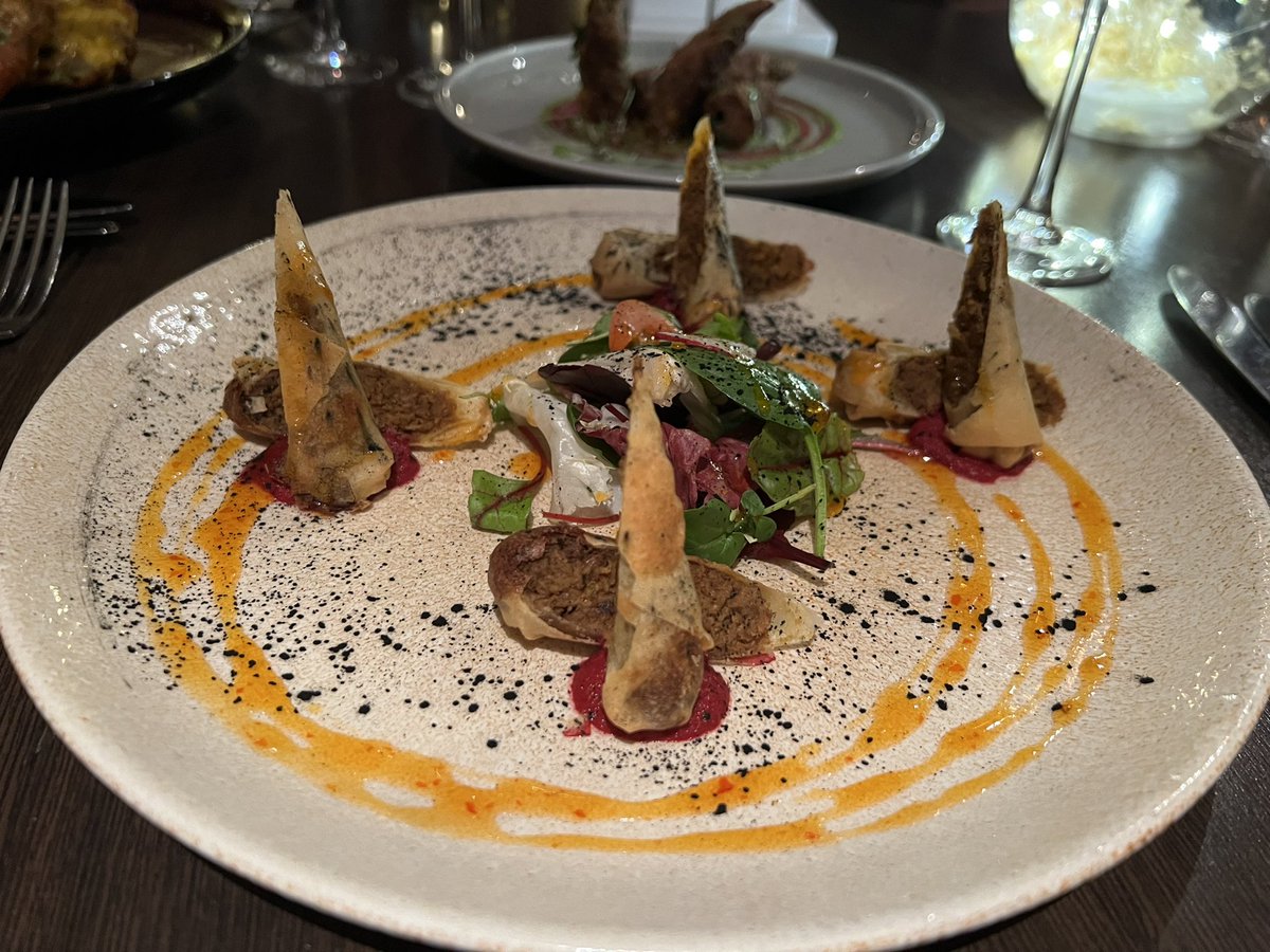 LucindasIreland's tweet image. It’s always a fabulous evening in @RasamRestaurant  Just dream of the spices - those jumbo prawns, duck roll, palak paneer, vegetarian thali and kulfi, to name but a few. #indianfood #indianrestaurant #topnotch #buzzing #glasthule #dublin #ireland