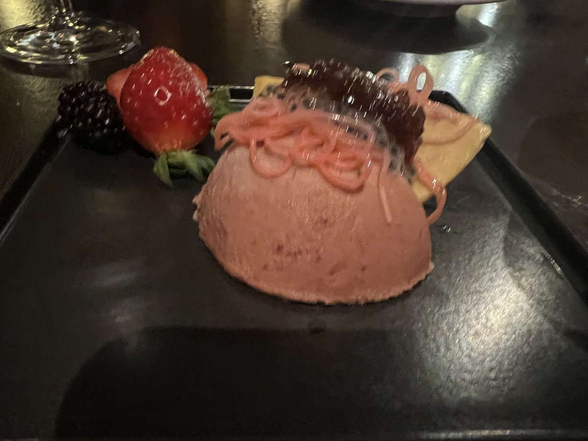 LucindasIreland's tweet image. It’s always a fabulous evening in @RasamRestaurant  Just dream of the spices - those jumbo prawns, duck roll, palak paneer, vegetarian thali and kulfi, to name but a few. #indianfood #indianrestaurant #topnotch #buzzing #glasthule #dublin #ireland