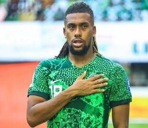 If not for nepotism and knowing someone that knows someone, this Iwobi guy is not even supposed to be qualified to play for Enyimba club #AFCONFinal