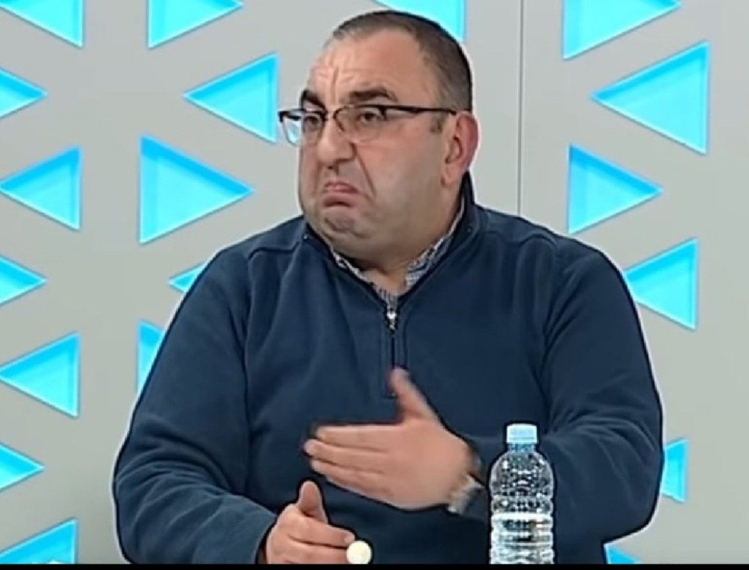 Види вака, со книшка од ДУИ не ти требаат никакви лични документи за внатрешна употреба.