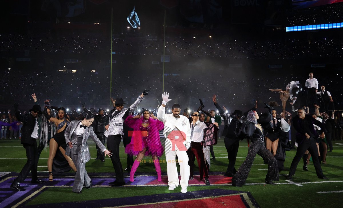 <a href="/GettyImages/">Getty Images</a> All 'fits &amp; HITS! See every song Usher performed in the Super Bowl Halftime show here: theshaderoom.com/listicle/usher…