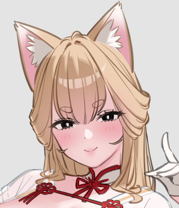 妖艶になったかも〜

1枚目:Before
2枚目:After

やっぱりメイクを勉強したいけど
コスプレイヤー系の雑誌を買えば、〇〇系キャラの再現メイク!みたいな事が書いてあったりするのかな? 