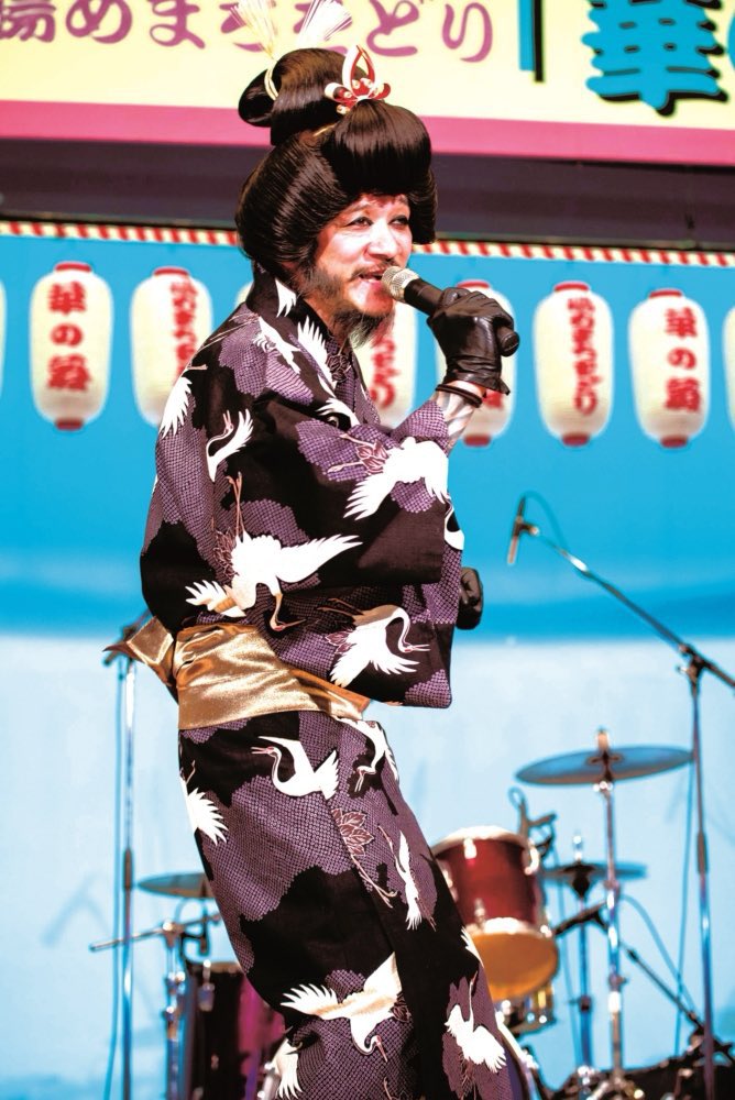 AsakusaJinta's tweet photo. 📣TODAY📣

2月12日(月)
『最高最狂祭2024 』
at下北沢CLUB Que @CLUBQue 

OPEN 18:00／START 18:30　
当日券3,800円 ドリンク代別

柳家睦&amp;THE RATBONES
画鋲
浅草ジンタ

https://t.co/cgNRkRRFvP

#柳家睦 #ratbones
#画鋲
#浅草ジンタ #asakusajinta https://t.co/GTQK3Pf3ZJ