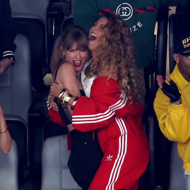 TheSwiftSociety's tweet photo. We won!!! #SuperBowl2024 https://t.co/6gDuhOeJhE