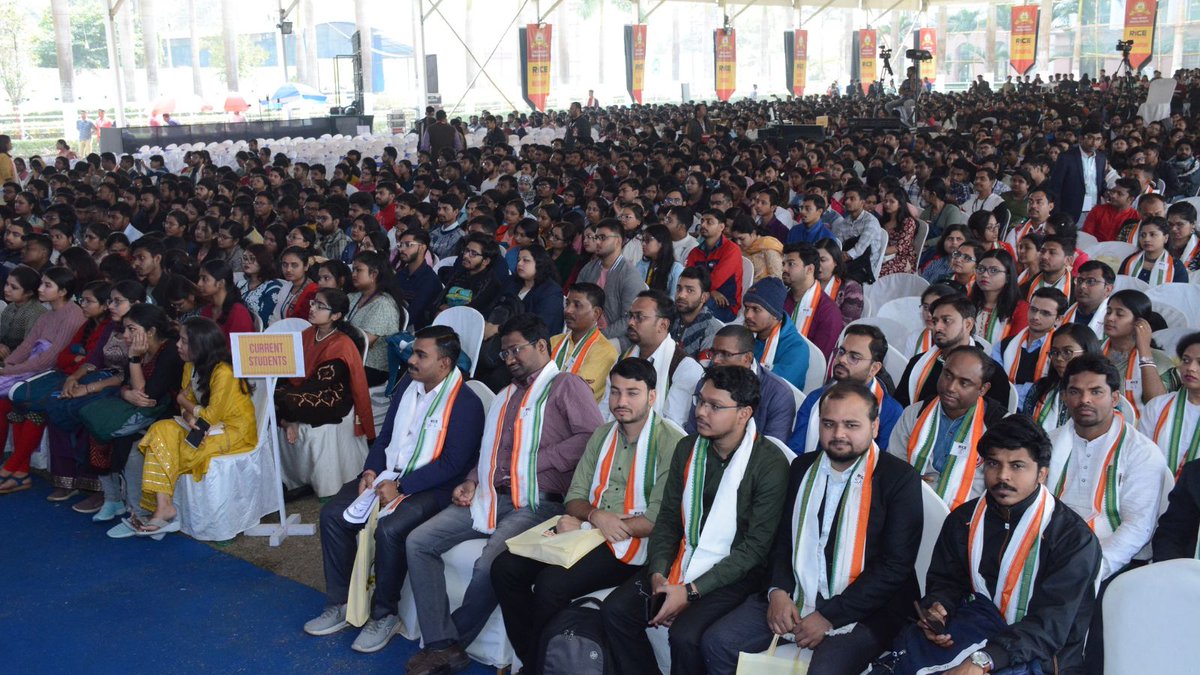 SamitRay11's tweet photo. RICE Education, known for educational excellence, hosted its 15th Convocation at Adamas Knowledge City on February 11, 2024. This milestone marks the journey of nurturing academic brilliance and shaping future leaders.
#RICEConvocation #TransformWithAdamas #BestInBengal https://t.co/TFKqcJDv7S