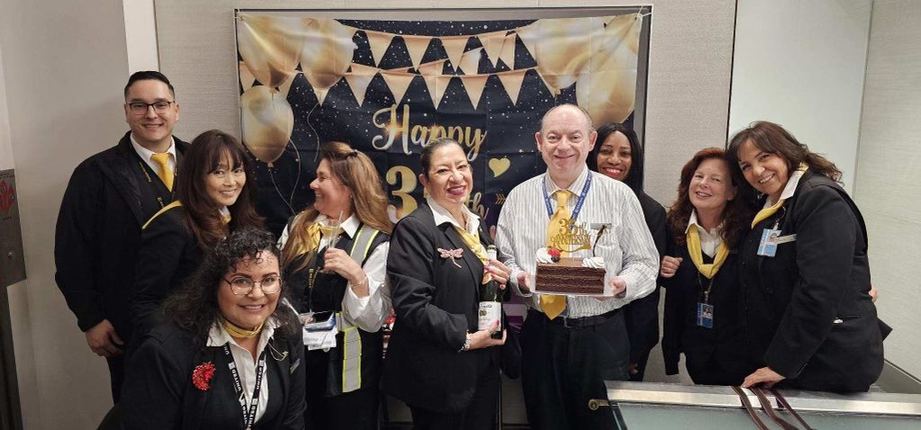 Shelley Schrader (@bythebeach05) on Twitter photo Happy 35 years Ken! Appreciate your care and service. Best team ever ! LAX Premium Service <a href="/Tobyatunited/">Toby Enqvist</a> <a href="/mileageplusmike/">MileagePlusMike</a> <a href="/KevinMortimer29/">Mt. Keverest</a> <a href="/dtpilot19/">David Terry</a> <a href="/Aaron_McMillan/">Aaron McMillan</a> <a href="/Glennhdaniels/">Glenn Daniels</a> Happy 35 years Ken! Appreciate your care and service. Best team ever ! LAX Premium Service <a href="/Tobyatunited/">Toby Enqvist</a> <a href="/mileageplusmike/">MileagePlusMike</a> <a href="/KevinMortimer29/">Mt. Keverest</a> <a href="/dtpilot19/">David Terry</a> <a href="/Aaron_McMillan/">Aaron McMillan</a> <a href="/Glennhdaniels/">Glenn Daniels</a>