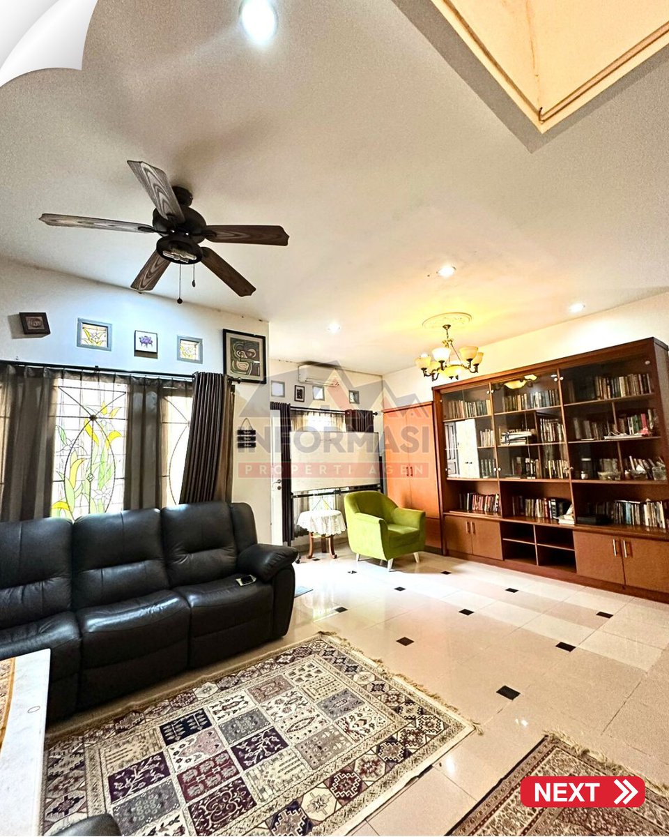 AgenInformasi's tweet photo. Dijual Rumah Bagus berlokasi di Kalibata Jakarta Barat

SertifikatSHM
L. Tanah240 M2
L. Bangunan360 M2
Kamar Tidur6
Kamar Mandi6
Lantai2
Carport2
Daya Listrik5500 Watt
Arah BangunanSelatan

DC8S0SN5

Call Me
Sheila - 0811170920

_Sofi_ https://t.co/1qzdahw5YW