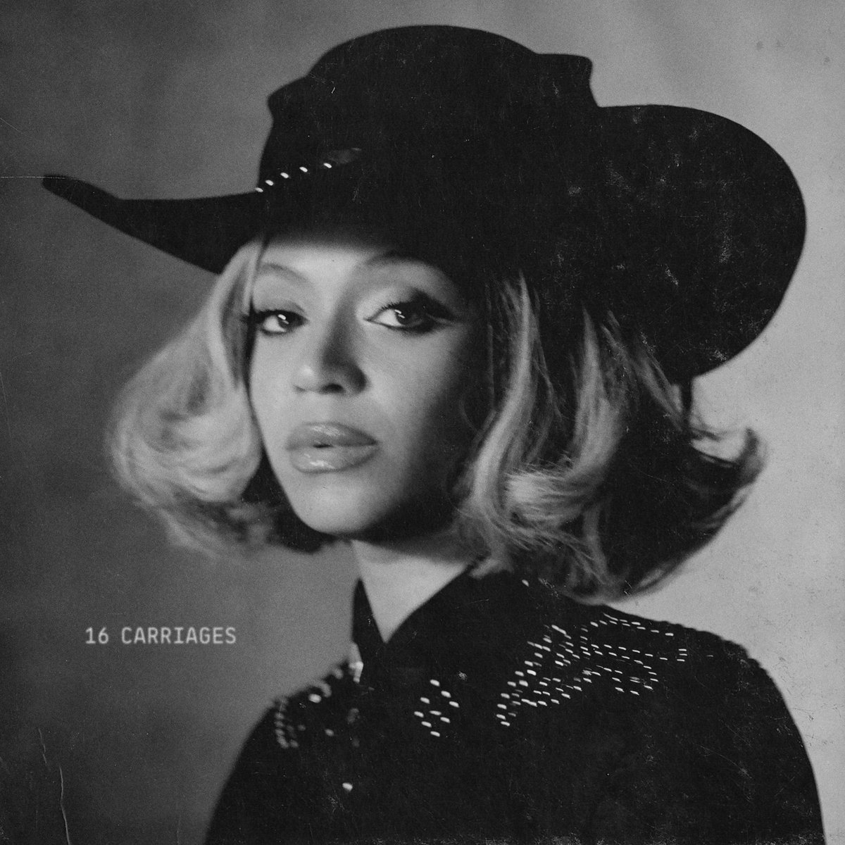 chartdata's tweet photo. Beyoncé's "16 CARRIAGES" has entered the top 5 on US iTunes. https://t.co/c5qYmVaBQF