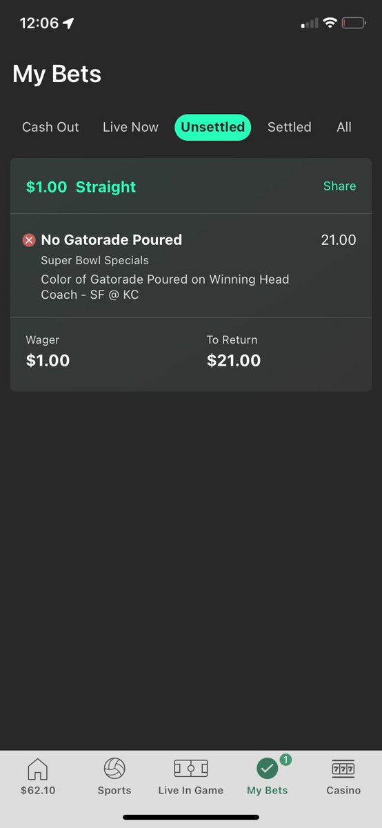 Greggsy4's tweet photo. @bet365 there was no Gatorade. It’s only $21 but come on https://t.co/jWEy55CkjF