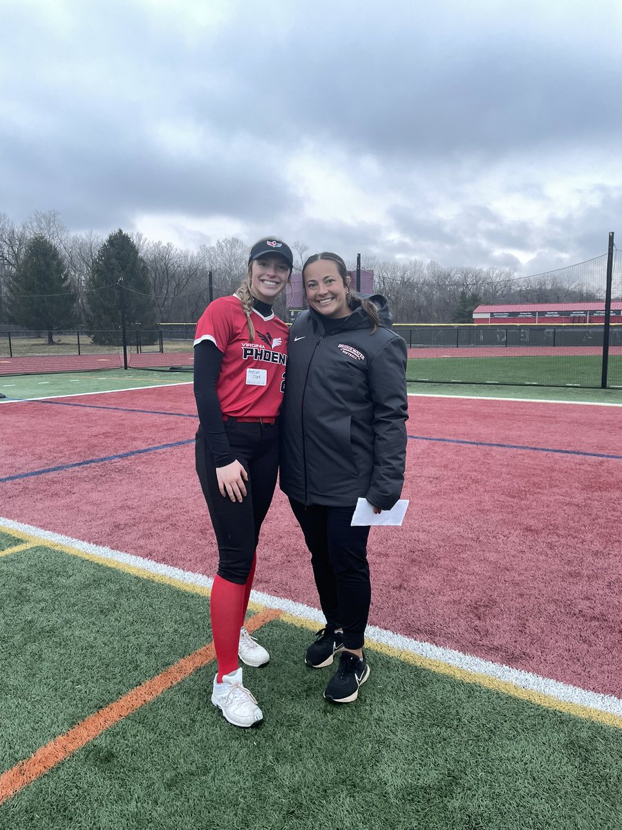 AddisonClark26's tweet image. Made the most out of a rainy day at @Bh2osoftball! Thank you @MegPlesko9,  @jess_zavolta, and Coach Smiley for having us. Can't wait to come back!
@VA_Phoenix_Wood @AllenWoodTow
