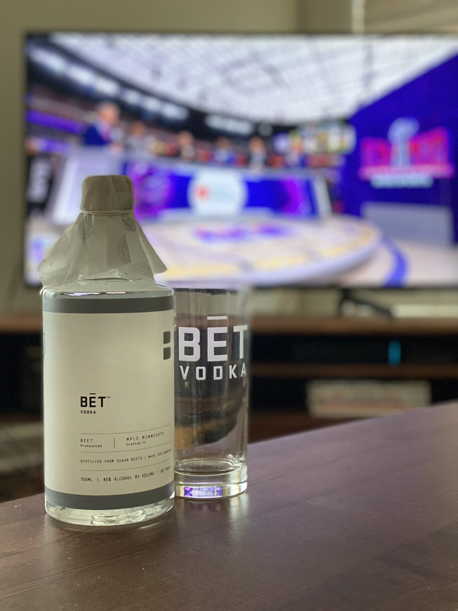 We wanted to run a BĒT Vodka commercial during the Super Bowl, but it turns out they’re too expensive, so here’s a bottle of BĒT in front of the big game!

#madeforsharing #cocktail #drinks #superbowl #superbowlsunday