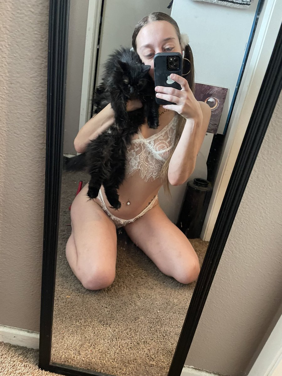 Liz Lemon @misskushcakes - Twitter Profile | Sotwe