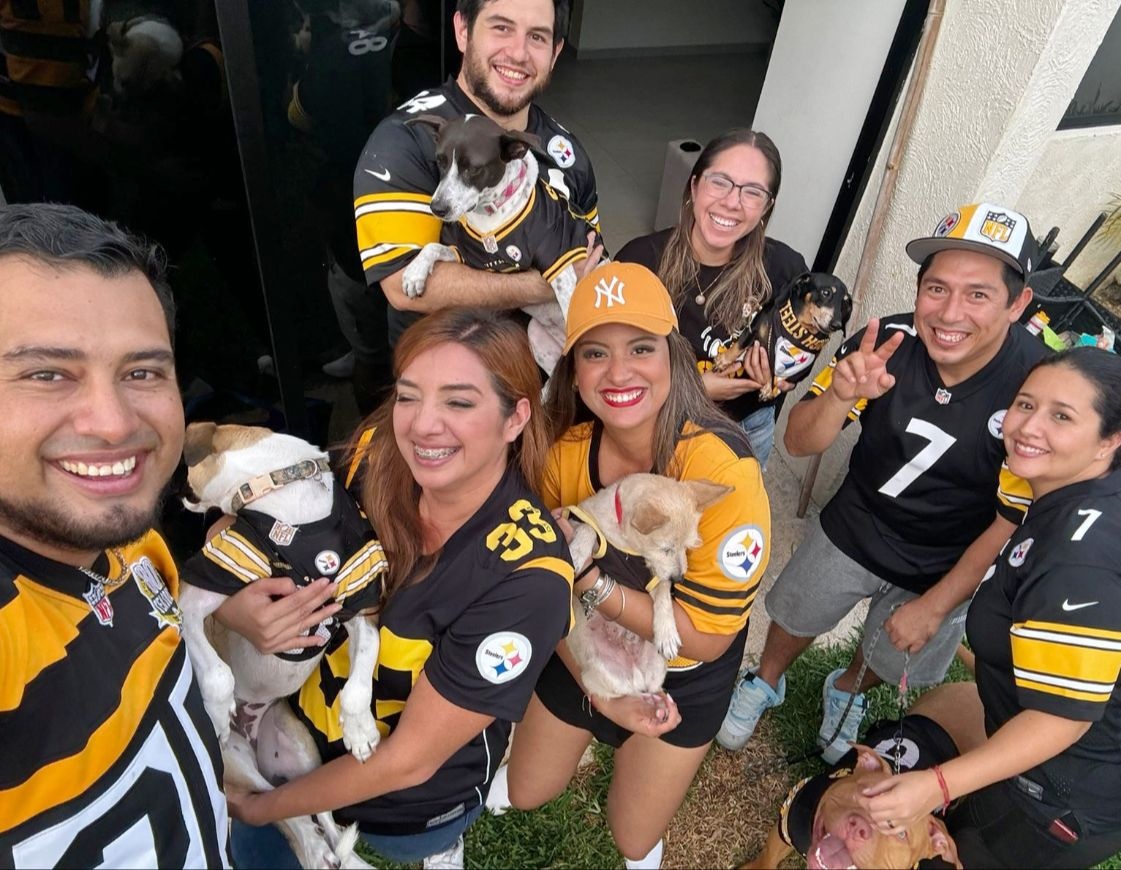 alepadillaperez's tweet photo. #SBEnTelevisa #SuperBowl2024 Desde Cancún MX https://t.co/0cdwypSodY