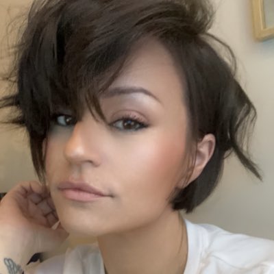 StillwellSandy's tweet photo. #NewProfilePic https://t.co/NbYEungOsj