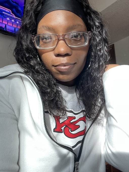 Let&rsquo;s go a Chief&rsquo;s!😘😍 https://t.co/I3hZustbKk